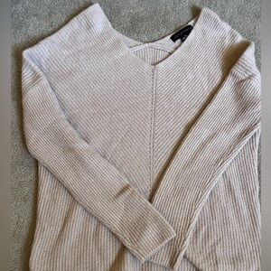 Sanctuary Ribbed Knit V-Neck Sweater in Light Blush Pink